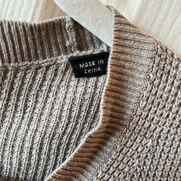 All Saints oversized distressed half sleeve sz L - Picture 6 of 8